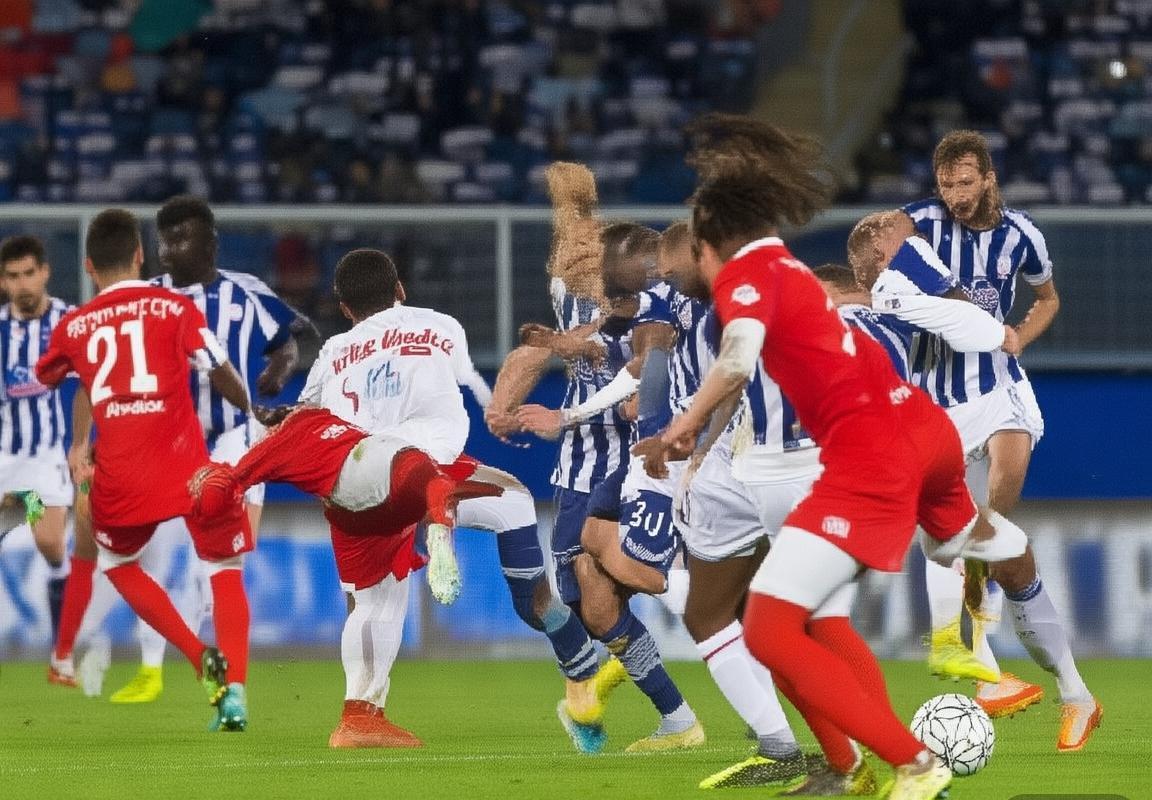 柏林赫塔VS莱比锡：状态对比、战术分析及胜负预测(图2)